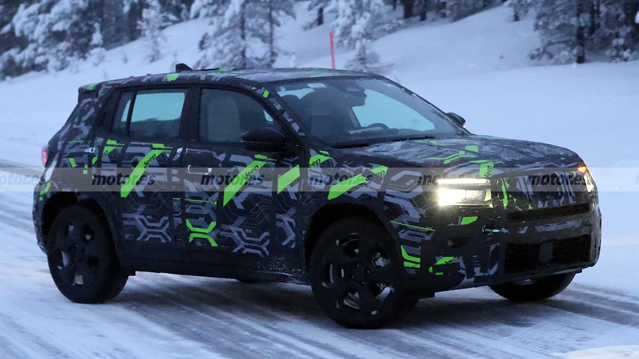Jeep actualiza su 4x4 más barato, el nuevo Avenger 2027 se descubre en unas fotos espía muy reveladoras