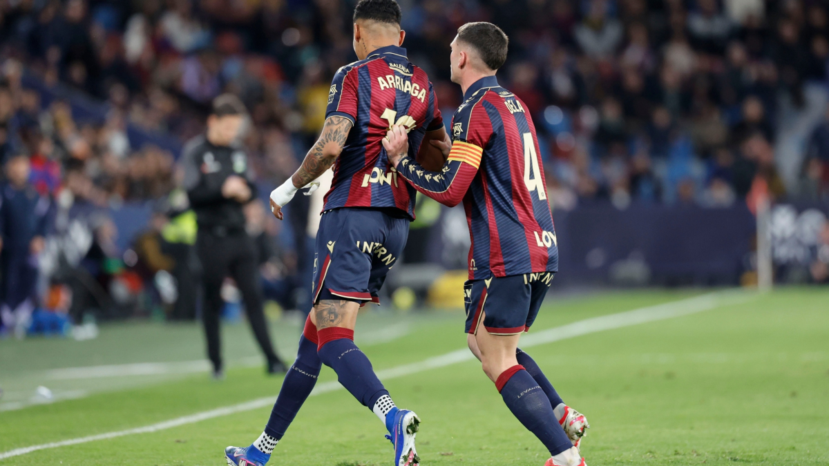 Duro castigo para Kervin Arriaga: tres partidos por desconsideración