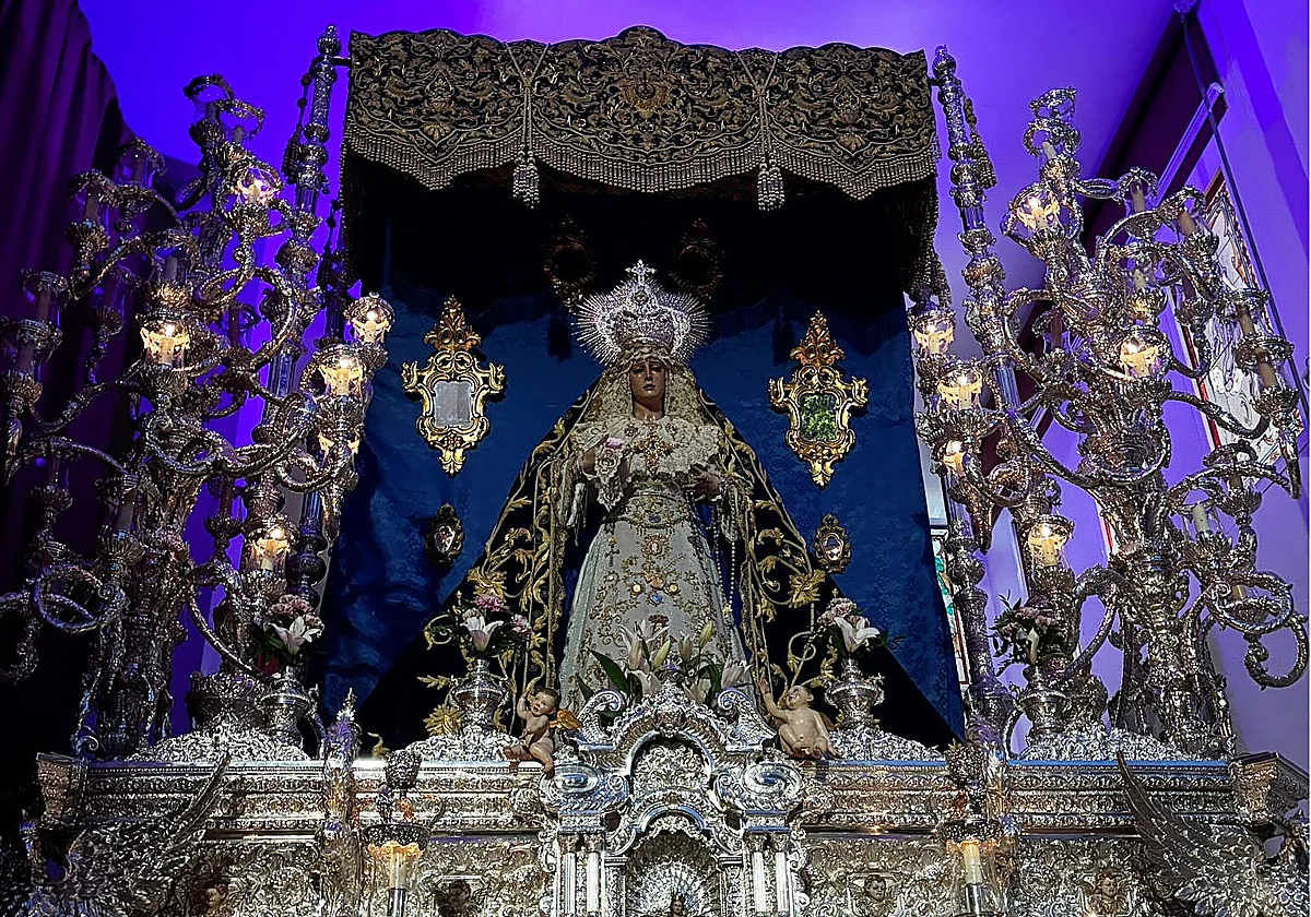 Los traslados y procesión extraordinaria de la Virgen del Gran Perdón marcan la festividad del Pilar y sus vísperas