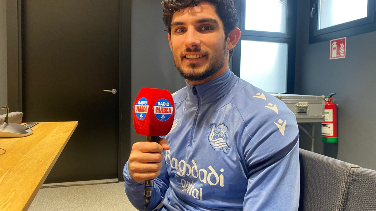 Guedes: "Vine a la Real a marcar goles, dar asistencias y ser feliz, y está pasando"