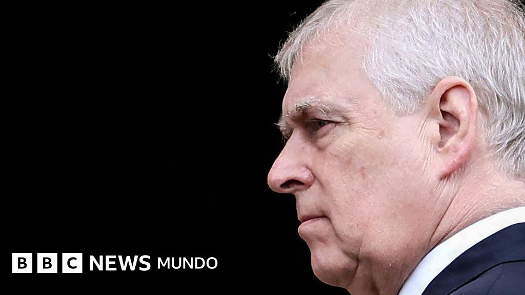 La caída del expríncipe Andrés, de "hijo favorito" de la reina Isabel II a ser el primer miembro de la familia real en ser arrestado en la historia moderna