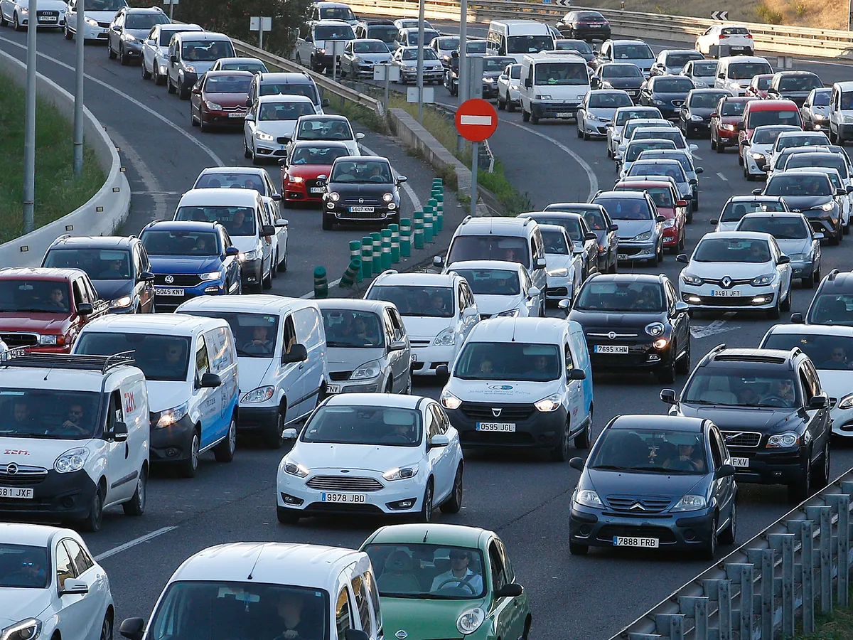 Las aseguradoras ganan un récord de 7.316 millones en 2025