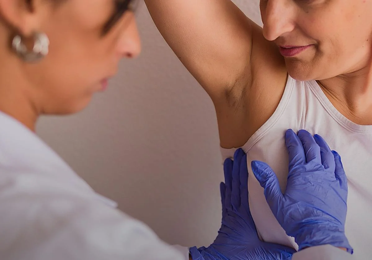 Una investigación impulsada en Málaga propone una nueva pauta de radioterapia para mejorar la vida de mujeres con cáncer de mama