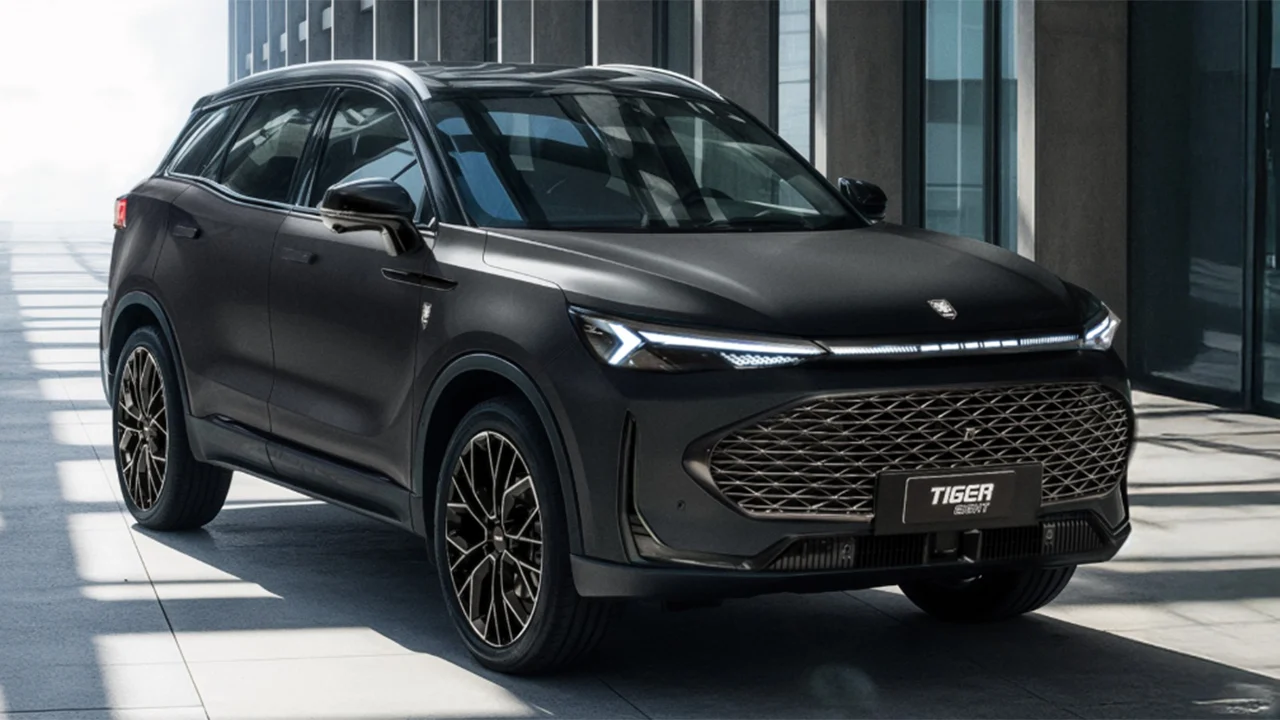 Es como un Skoda Kodiaq pero 10.000 € más barato, este nuevo SUV italiano con opción ECO presume de tecnología y diseño