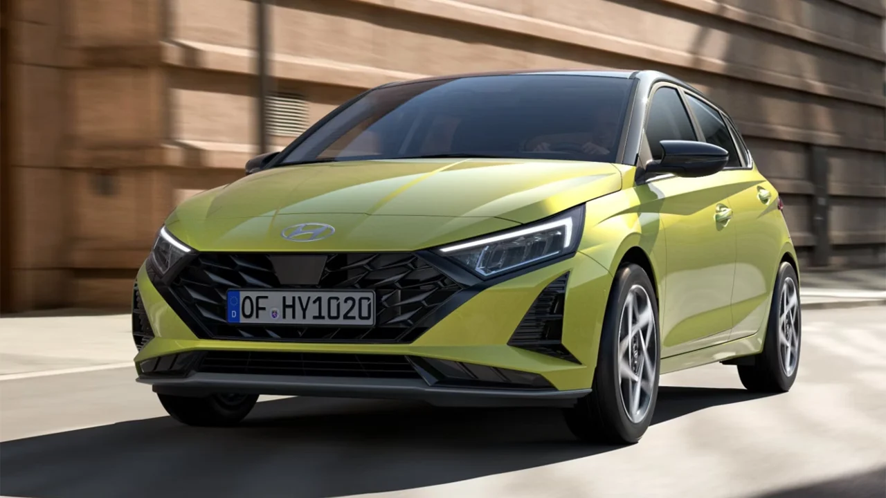 Hyundai aprieta con el i20: rebaja de 3.000 €, motor turbo fiable... el SEAT Ibiza ya no lo tiene tan fácil