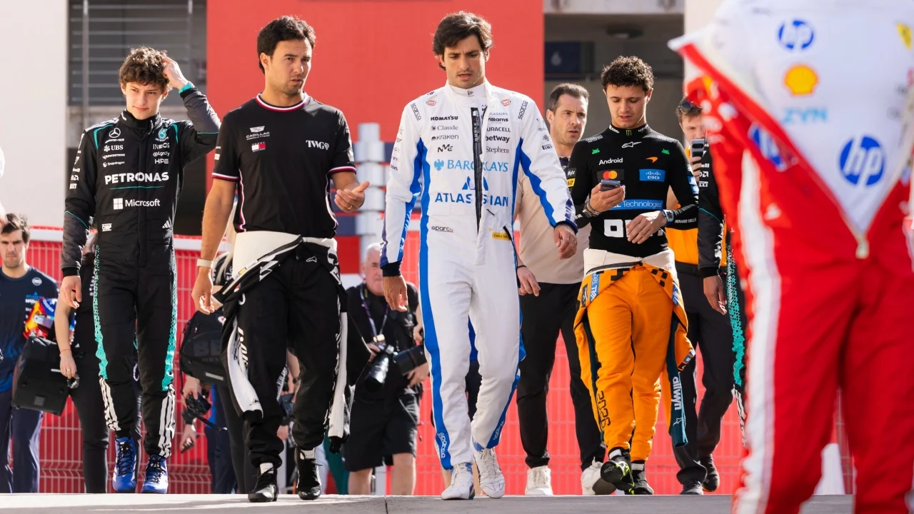 El mercado de pilotos está a punto de despertar y Williams tiene seis meses para convencer a Sainz de ampliar su contrato