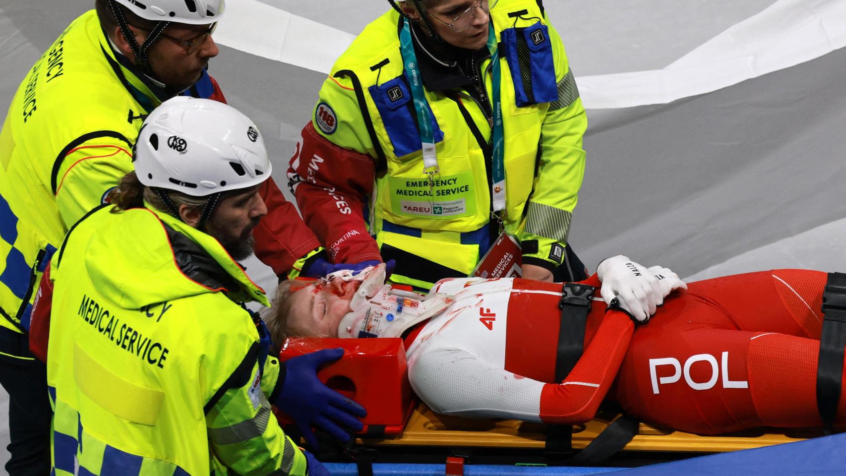 Kamila Sellier deja la imagen más aterradora de los JJOO de Invierno: la cuchilla de un patín le cortó a milímetros del ojo