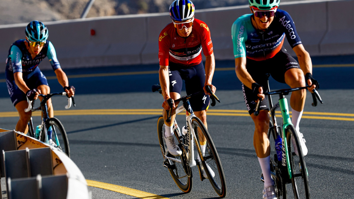 Klaas Lodewyck, director deportivo de Evenepoel: “El nivel del UAE Tour es demasiado alto para él”