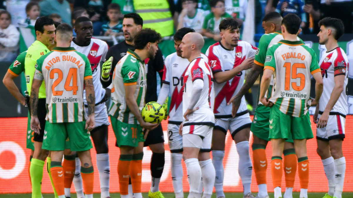 Frenazo inesperado antes del derbi