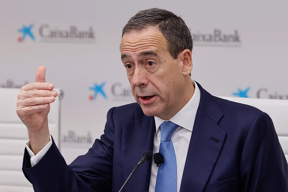 CaixaBank invierte 1.700 millones en tecnología en el primer año del plan hasta 2027