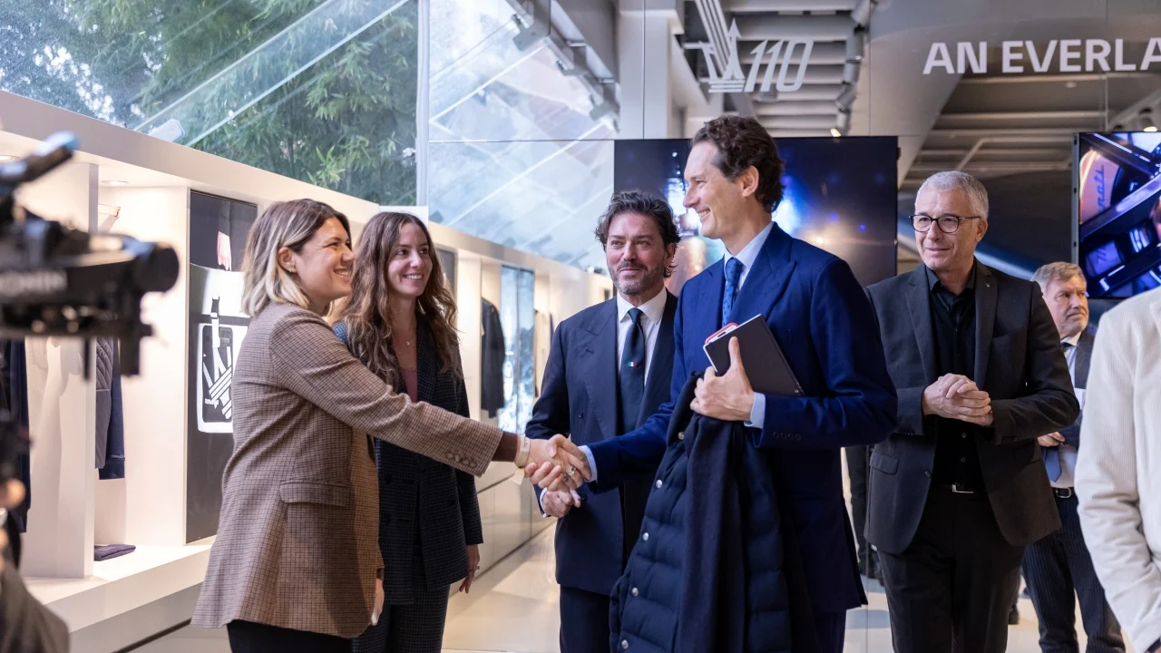 Stellantis entra en caída libre: pierde un tercio de valor en bolsa y febrero trae un mínimo histórico