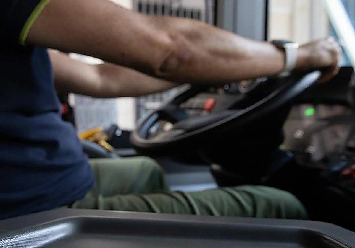 Cadiz bus driver caught drink-driving with 25 passengers on board
