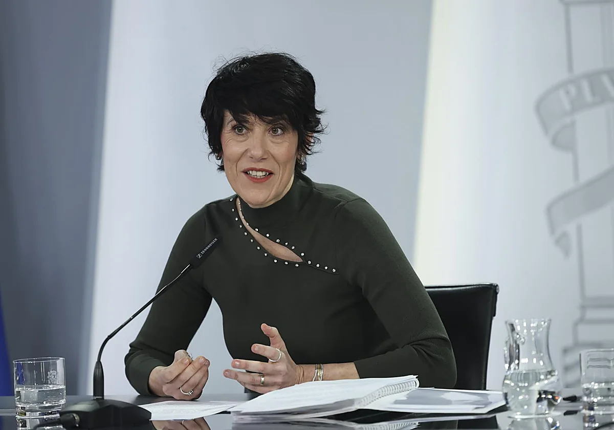 El Gobierno desclasifica más de 150 documentos del 23-F pero descarta levantar 'motu proprio' más secretos