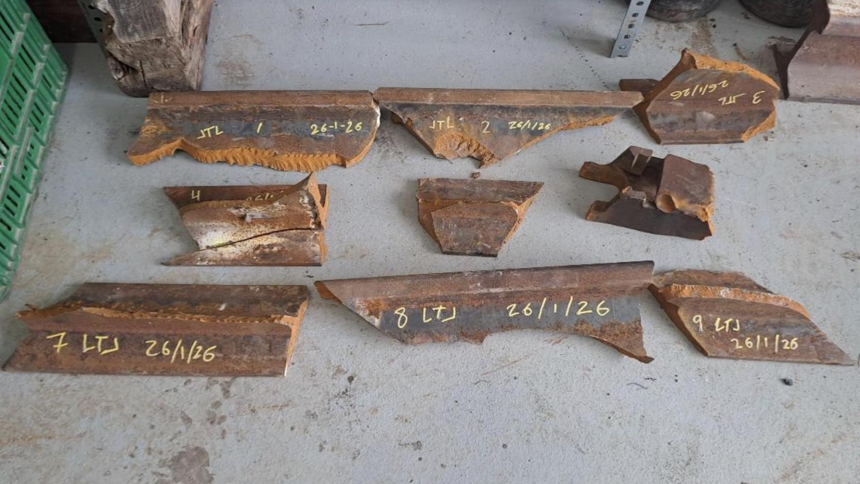 La comisión que investiga Adamuz exige a Adif que le envíe las piezas de la vía que retiró sin permiso judicial