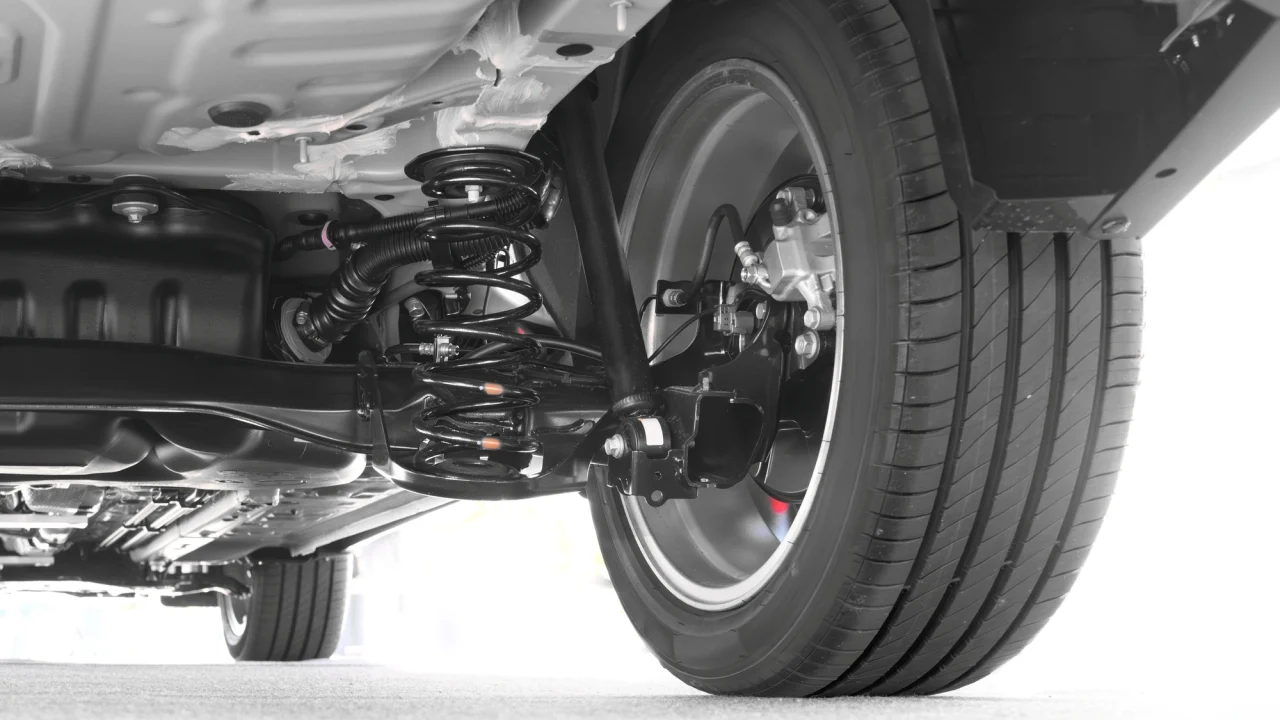 Cuándo cambiar los amortiguadores y cómo detectar que ya no pueden esperar más