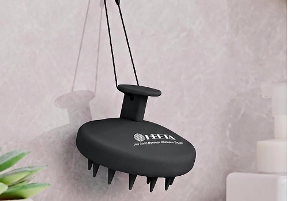 Cuida tu cuero cabelludo y mejora la salud de tu pelo con este cepillo masajeador