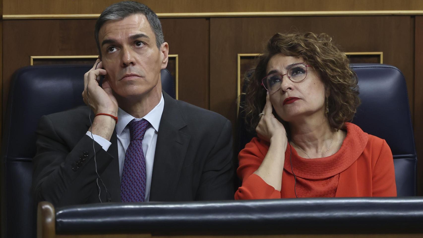 El bullying de Sánchez a Feijóo y la "derecha desnortada": el Congreso más cutre en el recuerdo del 23-F