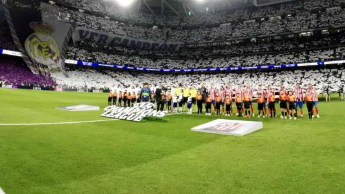 El mosaico más reivindicativo del Bernabéu para apoyar a Vinicius