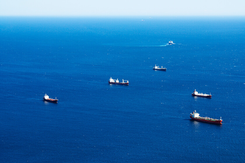 Rusia montó una red secreta para vender 90.000 millones en petróleo. Ha caído por usar el mismo servidor de correo