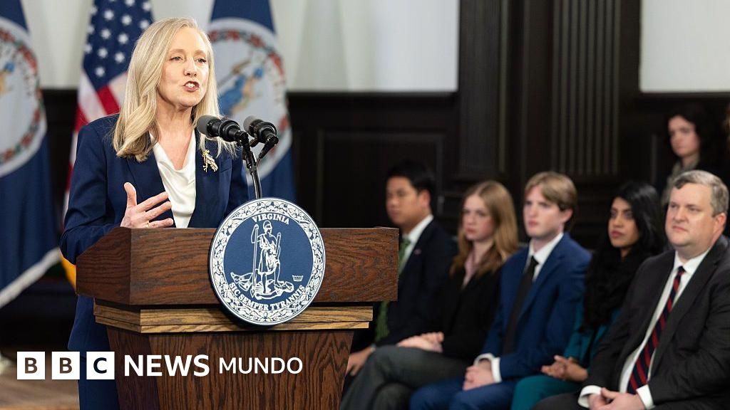 "Mintió, buscó chivos expiatorios y no ofreció soluciones reales": la dura respuesta de los demócratas al discurso de la Unión de Donald Trump