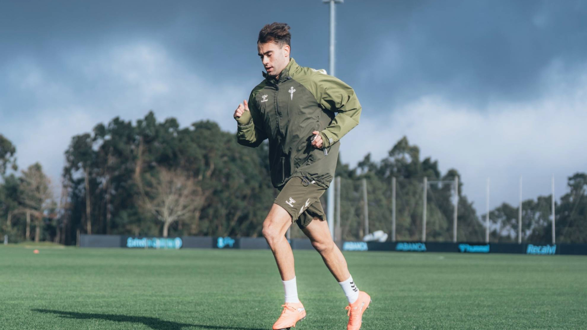 Álvaro Núñez recibe el alta y entra en su primera convocatoria con el Celta