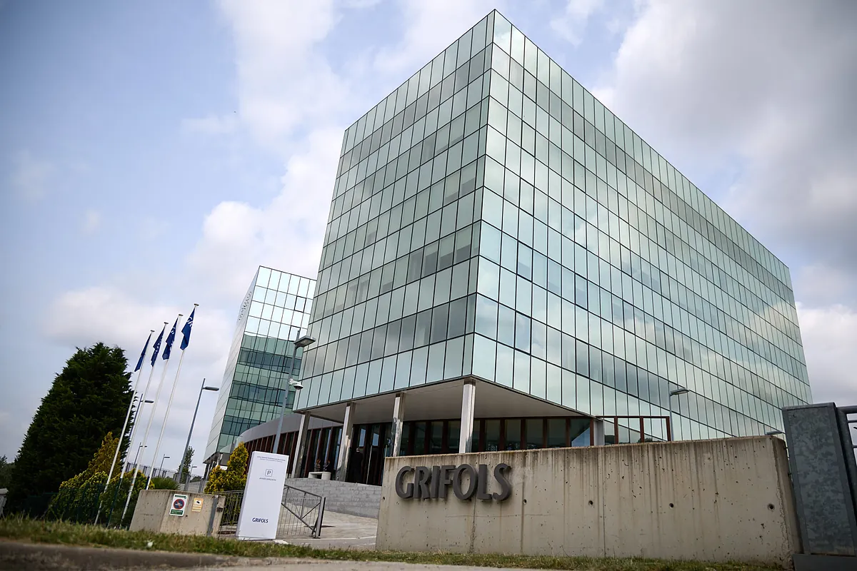 Grifols más que duplica beneficios y factura 7.524 millones