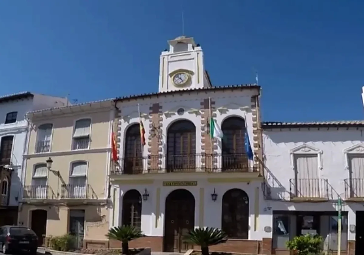 Álora se hace con un terreno próximo al Guadalhorce para mejorar el abastecimiento de agua municipal