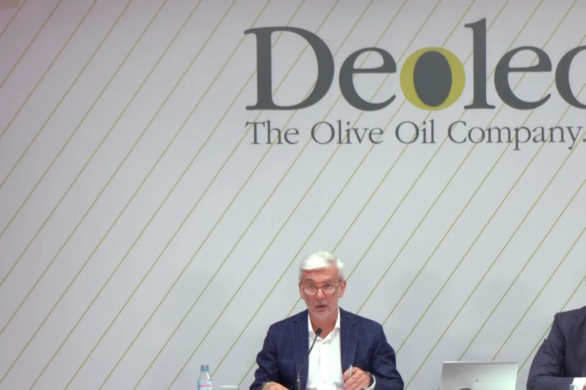 Deoleo aparca los números rojos y gana 20 millones