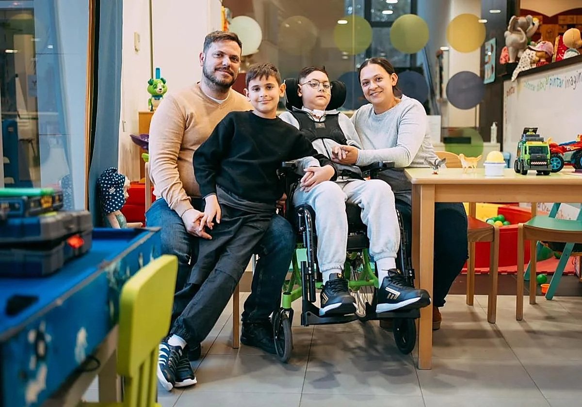 Nico, the boy with cancer who needs an adapted car