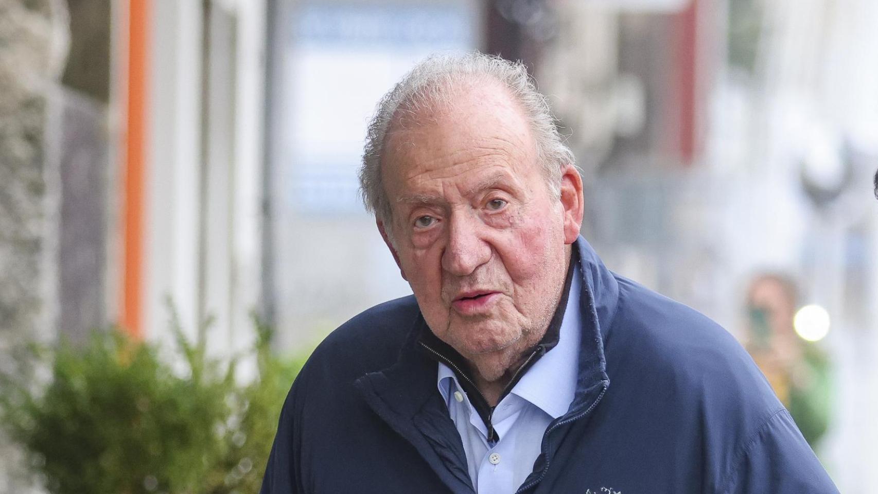 La Casa Real pide a Juan Carlos I que "recupere la residencia fiscal en España" si opta por retornar de Abu Dabi