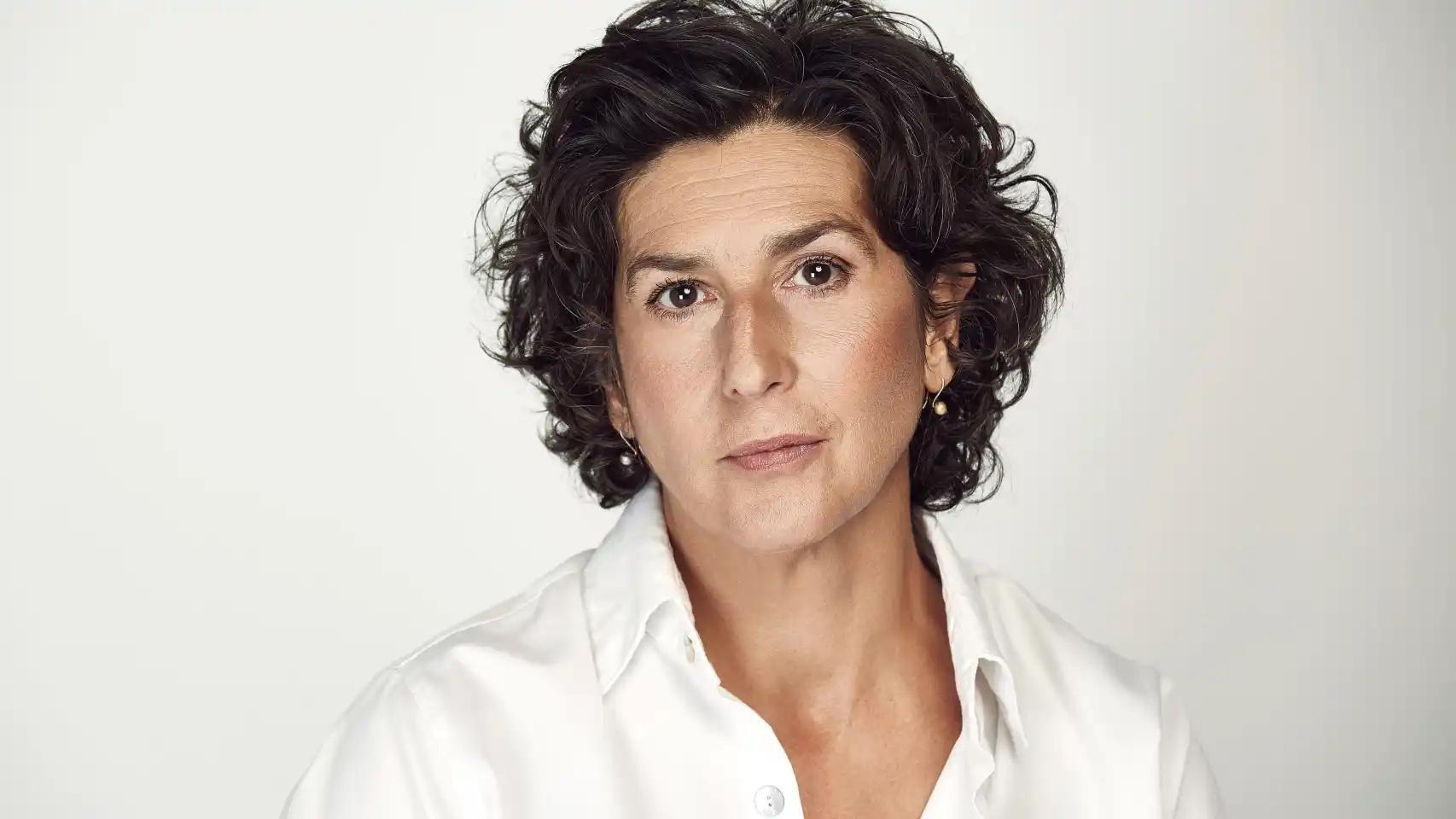 Elvira Mínguez gana el Premio Primavera de Novela con 'La educación del monstruo'