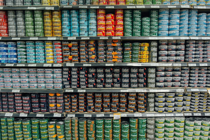 Hay decenas de influencers obsesionados con ayudarnos a elegir la lata de atún perfecta. El problema es que lo que dicen no tiene mucho sentido