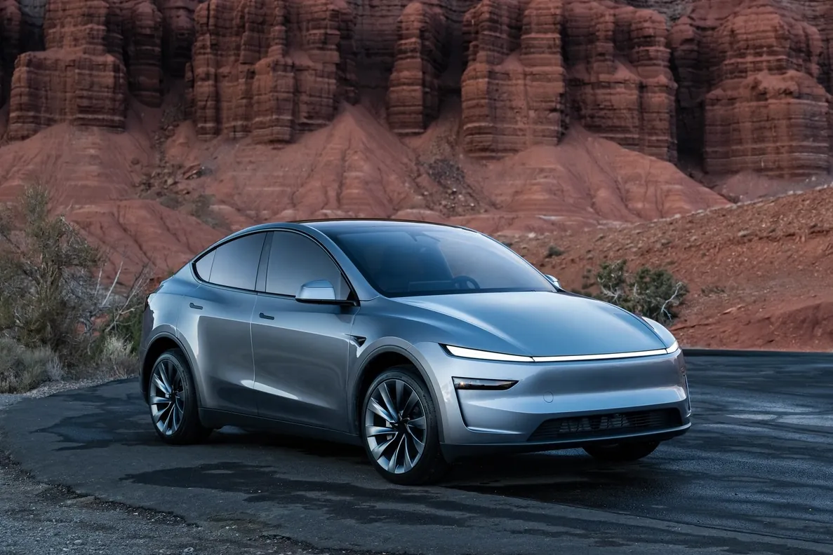 Tesla lanza un nuevo Model Y de siete plazas con 600 kilómetros de autonomía