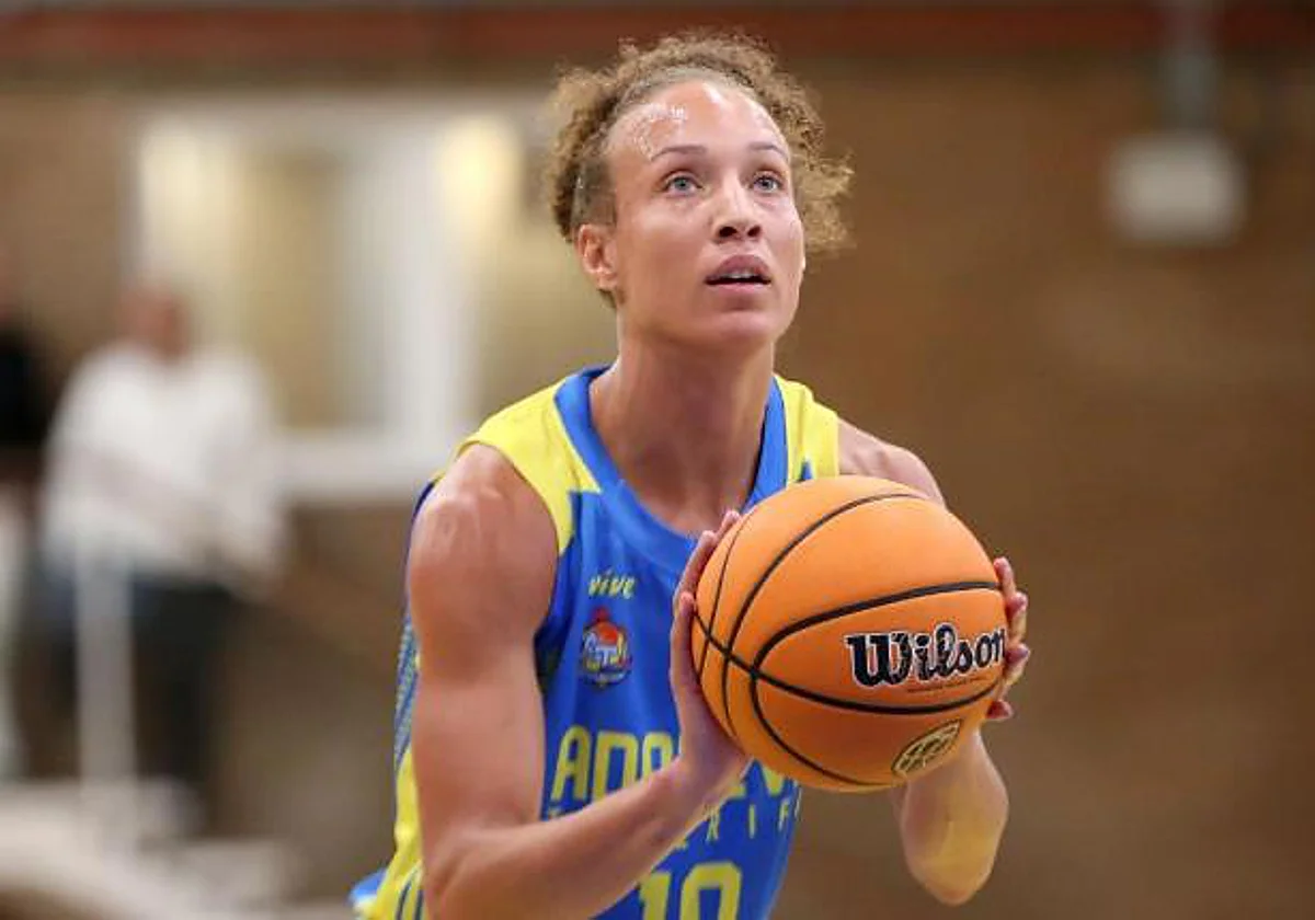 El Unicaja Mijas se refuerza con la estadounidense Lydia Rivers