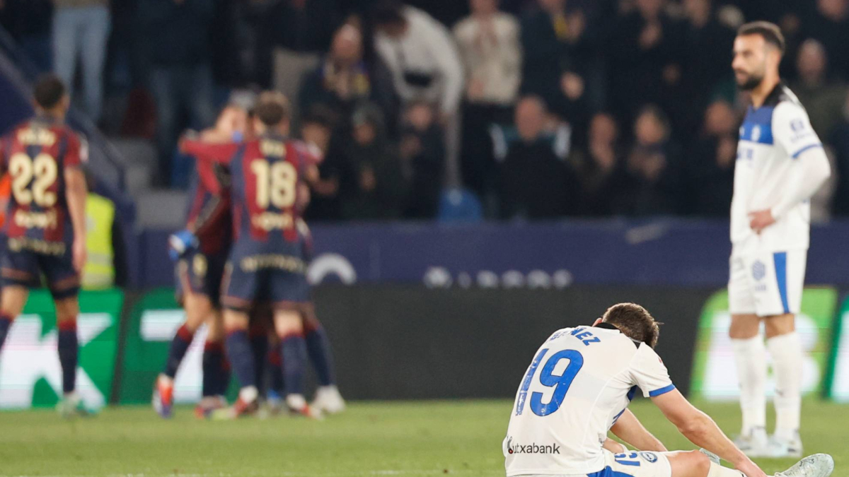 Guevara: “Para sacar una segunda amarilla tiene que ser una falta más clara”