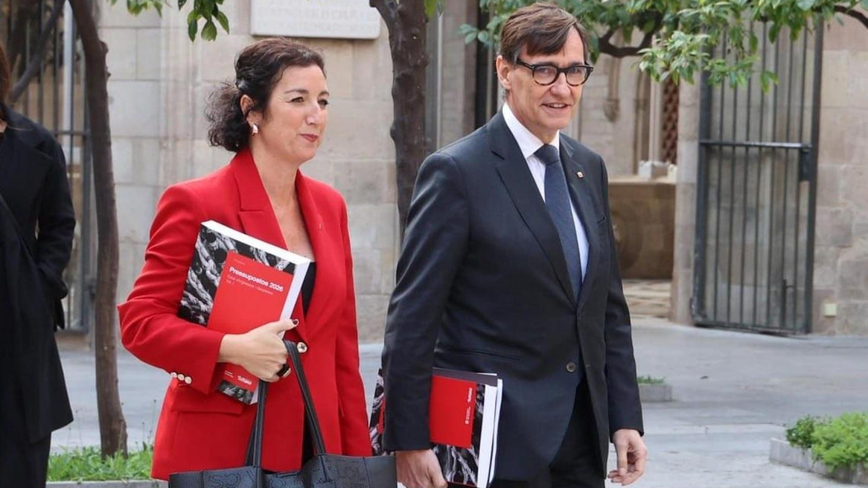 Moncloa da por hecho que Illa convocará elecciones anticipadas en Cataluña si ERC no respalda sus Presupuestos