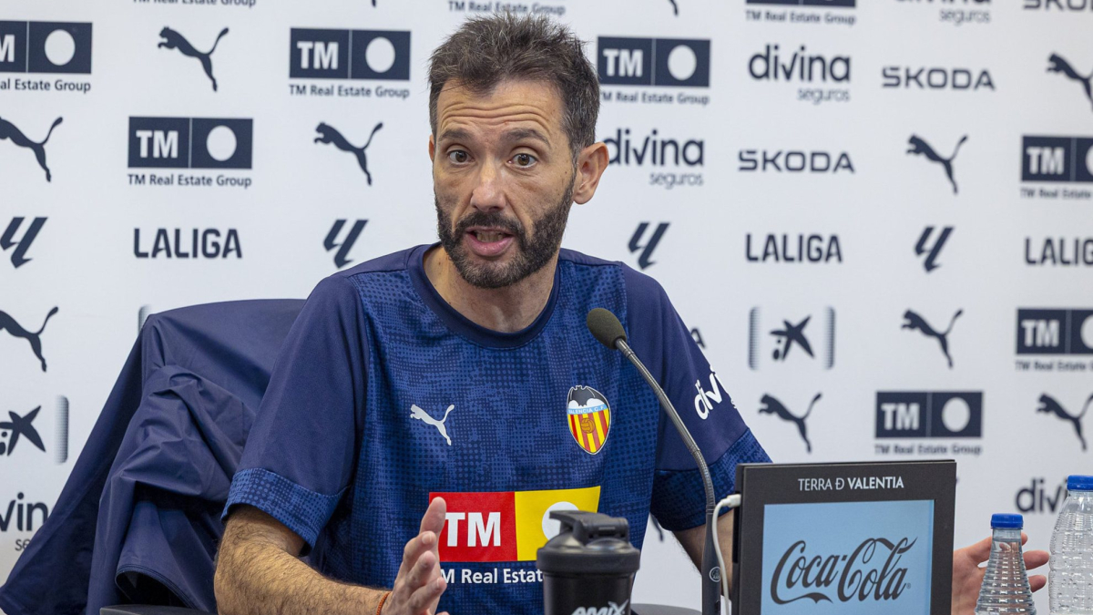 Corberán ataja la crisis de la plaga de lesiones en el Valencia: “Hemos reducido el número de problemas musculares”