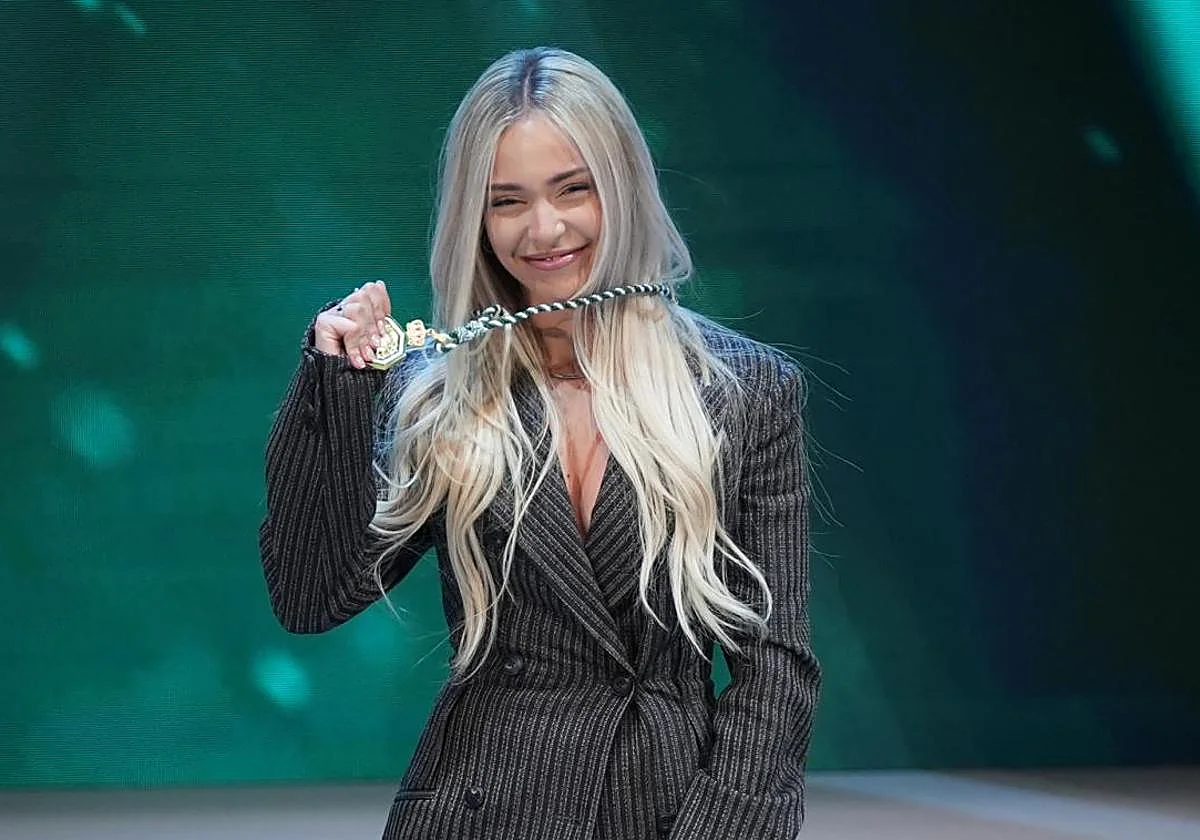 La malagueña Ana Mena, Medalla de Andalucía a la Cultura: «Me hace más ilusión que un Grammy»