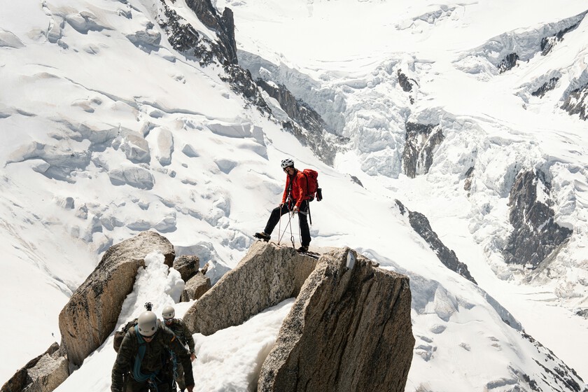 Cuando un alpinista vive experiencias límite en la montaña, su cerebro empieza a imaginar algo: un "tercer hombre"