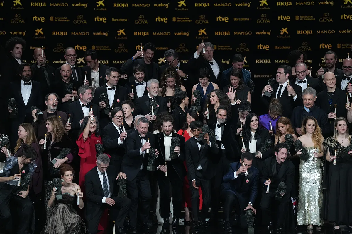 'Los domingos' triunfa en unos Goya en los que 'Sirat' se lleva seis premios técnicos