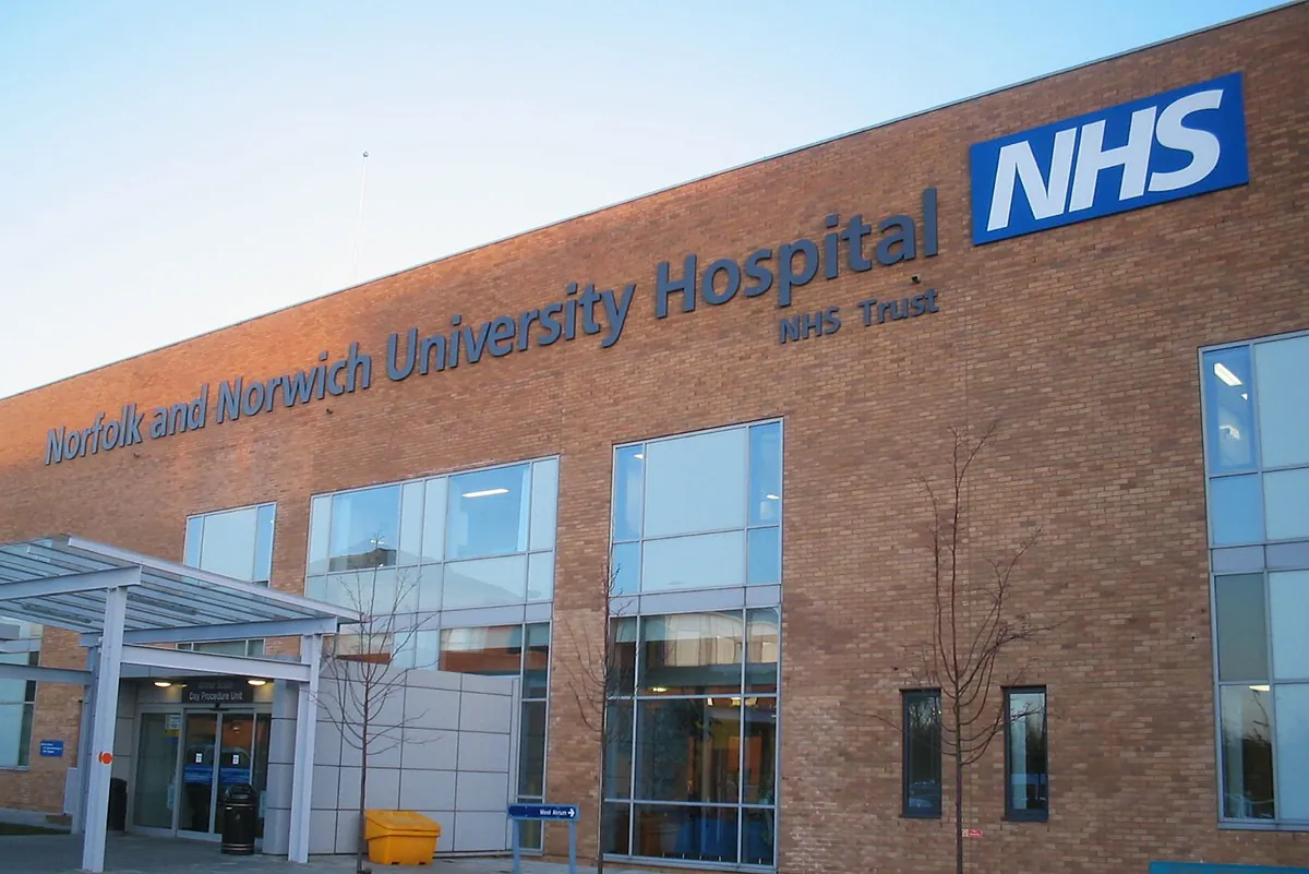 Sacyr y ACS entran en el programa británico de hospitales de 42.000 millones