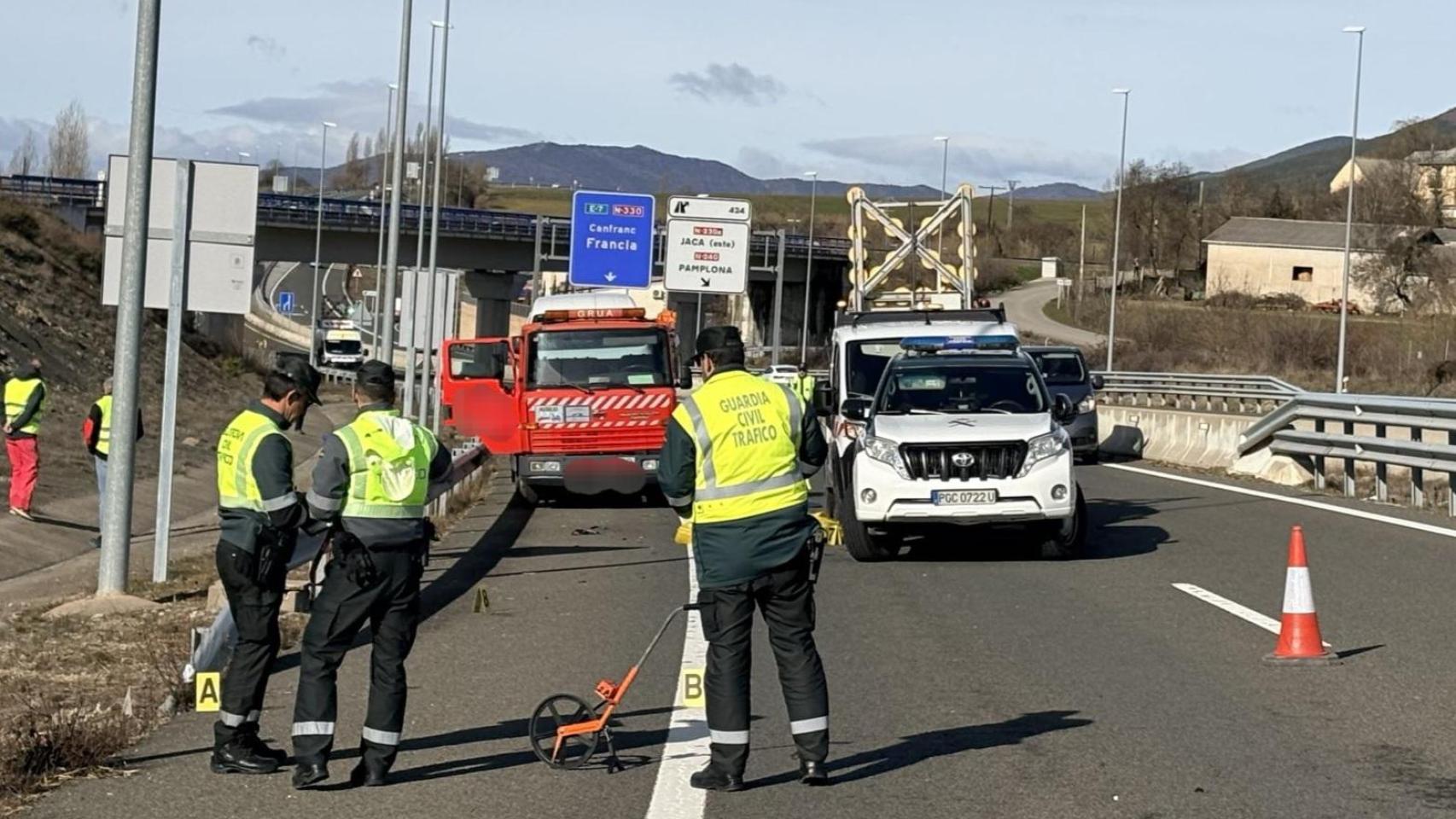 La Guardia Civil investiga por homicidio imprudente a un conductor que atropelló a un peatón de 65 años en Jaca
