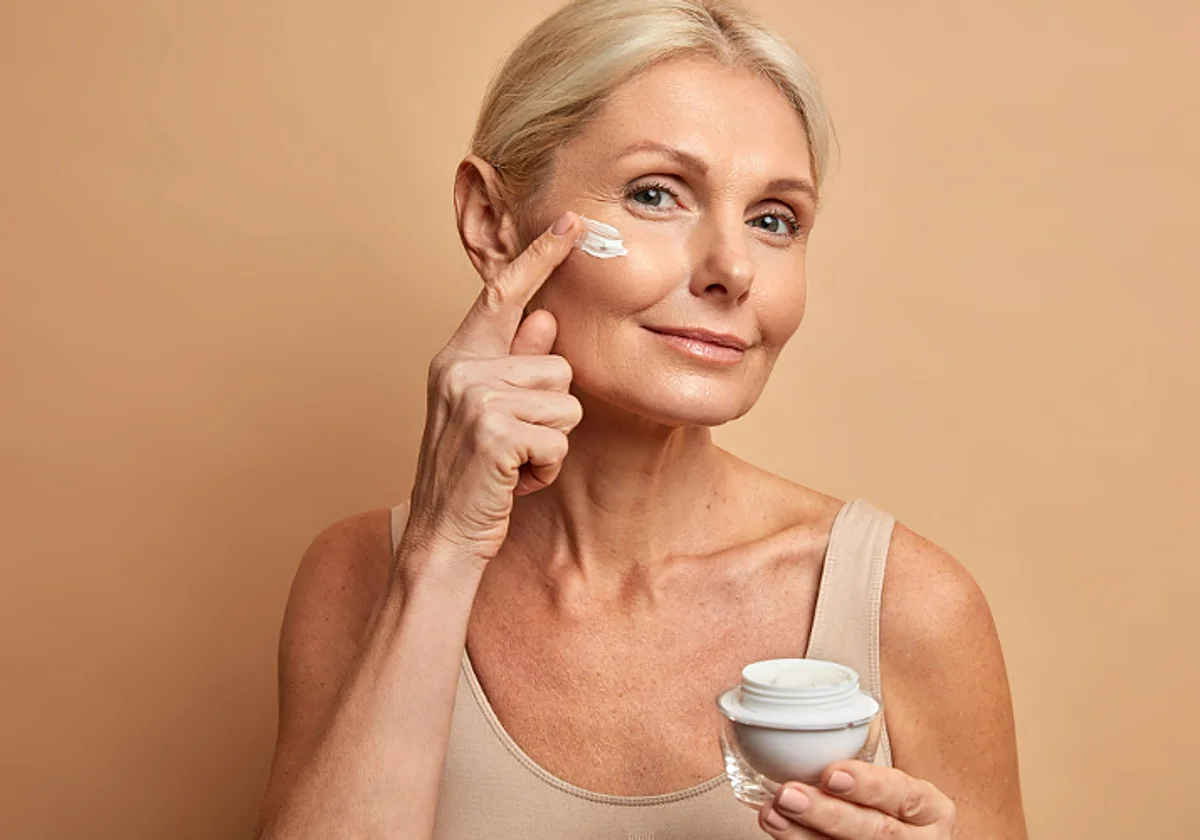 Los mejores productos de retinol para cuidar la piel y combatir las arrugas (de ellas y ellos)