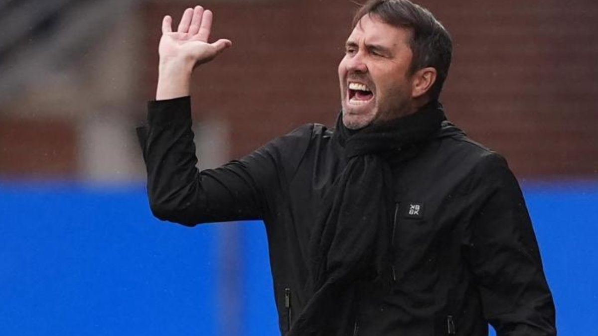 Rumbo a River: La del Alavés no es la primera salida 'por sorpresa' de un banquillo para el Chacho Coudet