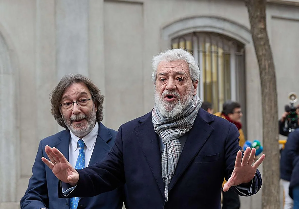 Un tribunal ordena investigar a Miguel Ángel Rodríguez por filtrar datos de periodistas