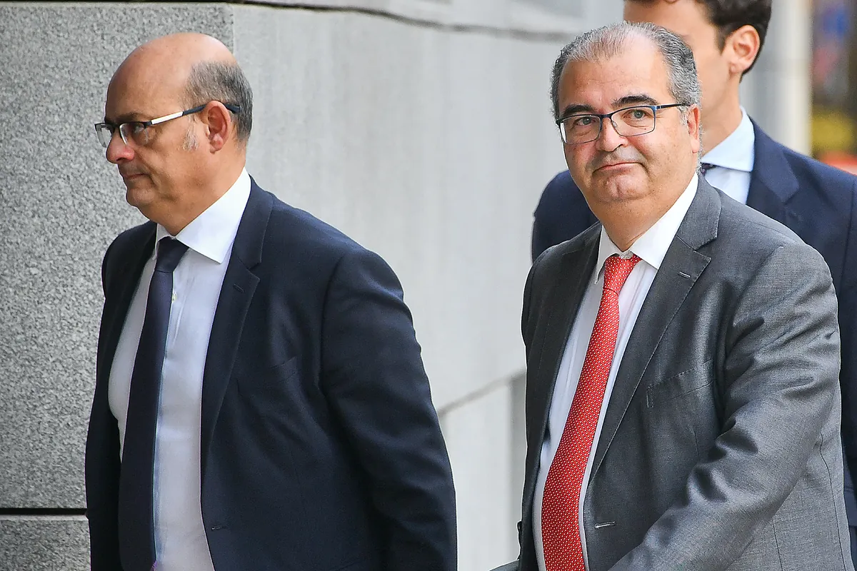 El juicio contra Ángel Ron, PwC y diez altos exdirectivos del Popular comenzará el 19 de enero de 2027