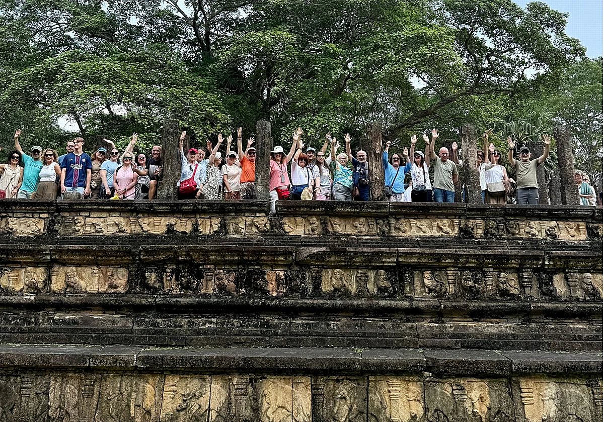 Final feliz para 31 malagueños en su odisea para regresar desde Sri Lanka