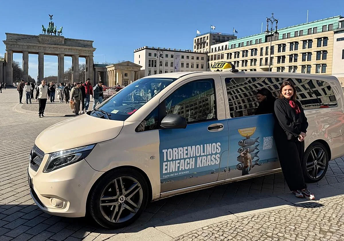 Torremolinos despliega una campaña en 35 taxis de Berlín y en pantallas en el centro de Berlín