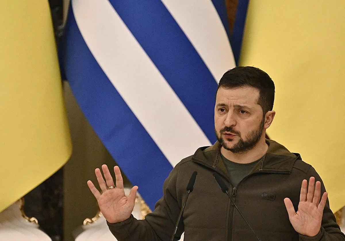 Zelenski considera una «buena decisión» el ataque a Irán porque cortará el flujo de armas hacia Rusia