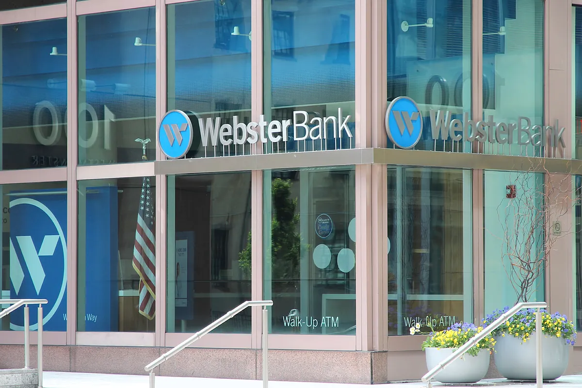 Santander prevé más carga regulatoria en EEUU con la compra de Webster